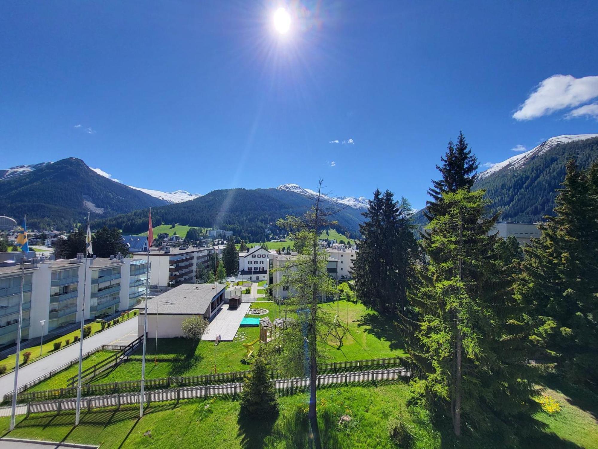 Ferienwohnung Parsenn Peaks Panorama Davos Exterior foto