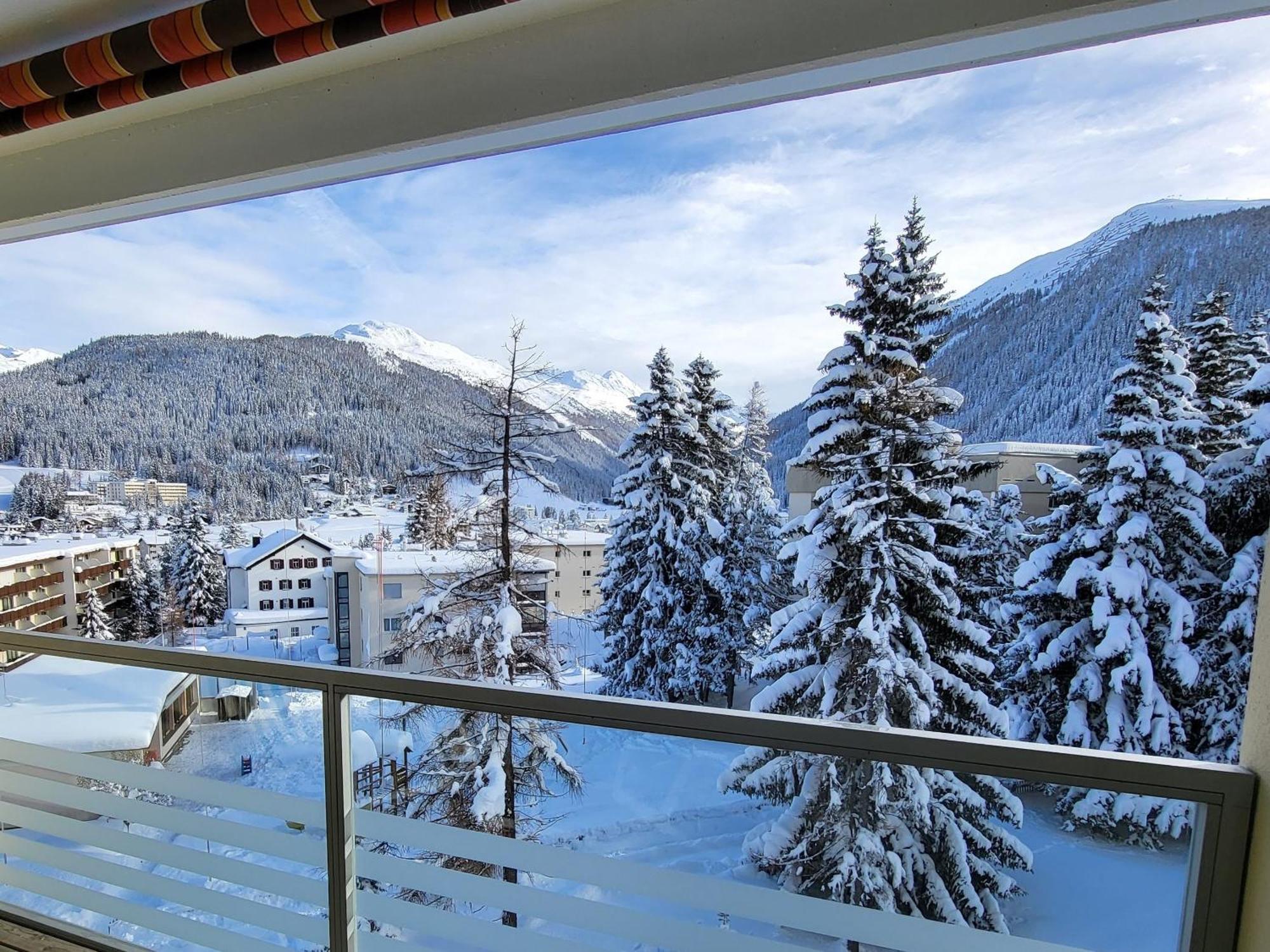 Ferienwohnung Parsenn Peaks Panorama Davos Exterior foto